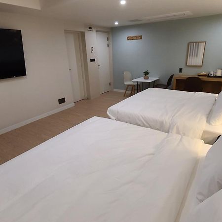 Hotel Andrest Μπουσάν Δωμάτιο φωτογραφία